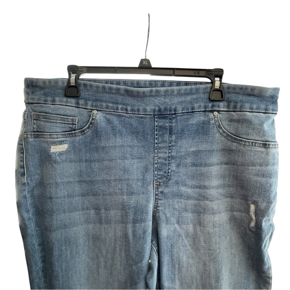 Chico's Relaxed Fit Jeans - Medium Blue - Picture 2 of 5